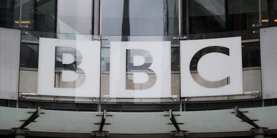 BBC tasarruf için 2 kanal ve 1 radyoyu kapatıp bazı çalışanları işten çıkaracağını duyurdu