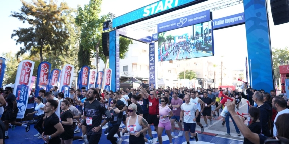 ÜLKER LEFKOŞA YARI MARATONU’NDA 5 KİLOMETRE KOŞUSU GERÇEKLEŞTİRİLDİ