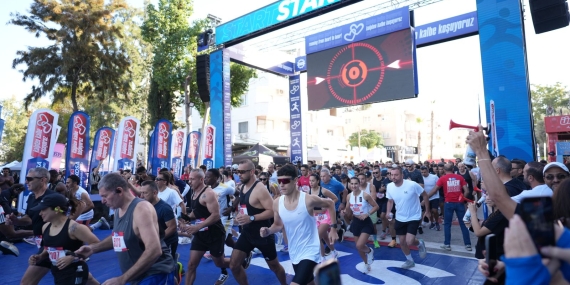 LEFKOŞA MARATONU’NDA 4 KİLOMETRELİK HALK KOŞUSU BAŞLADI