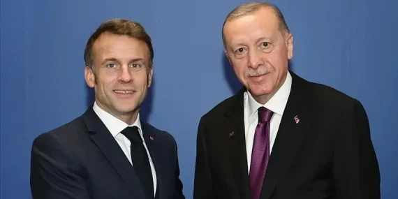 CUMHURBAŞKANI ERDOĞAN, FRANSA CUMHURBAŞKANI MACRON İLE TELEFONDA GÖRÜŞTÜ
