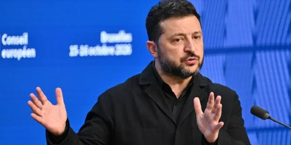 Zelenskiy, Toprak Meselesinin Savaşan Ülkelerin Liderleri Arasında Görüşülmesi Gerektiğini Belirtti