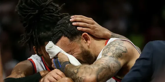Anadolu Efes’te Mike James şoku!