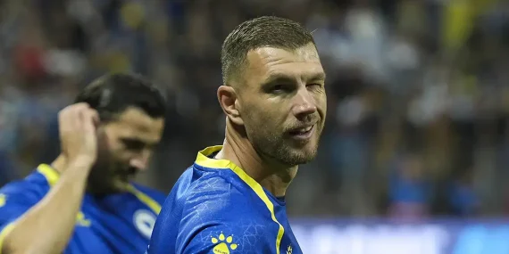 Bosna Hersek efsanesi Dzeko, milli takım formasını son kez giydi