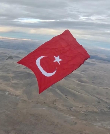 bayrak-2493484.jpg