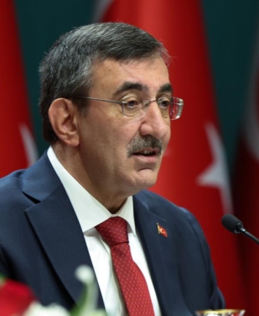 cevdet-yilmaz-2496295.jpg