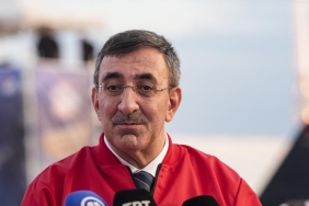 cevdet-yilmazaa-2493294.jpg