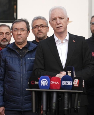 davut-gul-aa-2496666.jpg