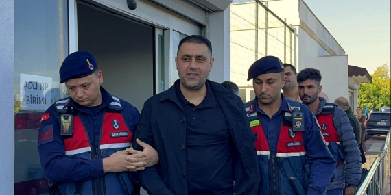 Çukurova Belediye Başkanı Kozay görevden uzaklaştırıldı
