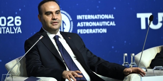 Bakan Kacır: Ülkemiz uzay alanında öncü projeler için doğru adres