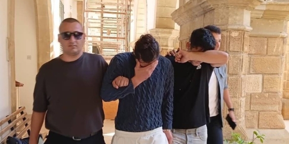 LEFKOŞA’DA BÜFE HIRSIZLIĞI: 2 ZANLI CEZAEVİNE GÖNDERİLDİ