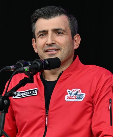 selcuk-bayraktaraa-2493290.jpg