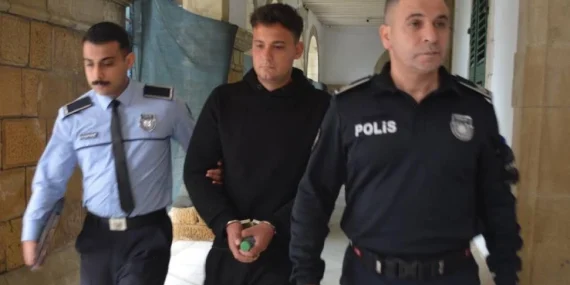 RUHSATLI TABANCAYLA KOMŞUSUNU YARALADI: 2 YIL HAPİS CEZASI