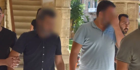 LEFKOŞA’DA 4 MİLYON 864 BİN TL’LİK SİRKAT İDDİASI: 2 ZANLIYA 3 GÜN TUTUKLULUK